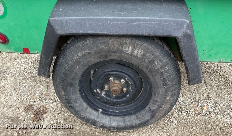 image for item ED5520 2013 Ingersoll-Rand P185WJD-T41 air compressor