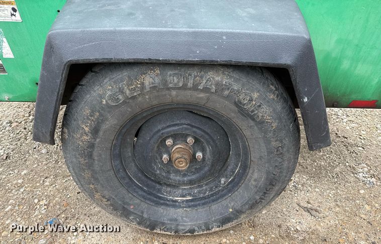 image for item ED5520 2013 Ingersoll-Rand P185WJD-T41 air compressor