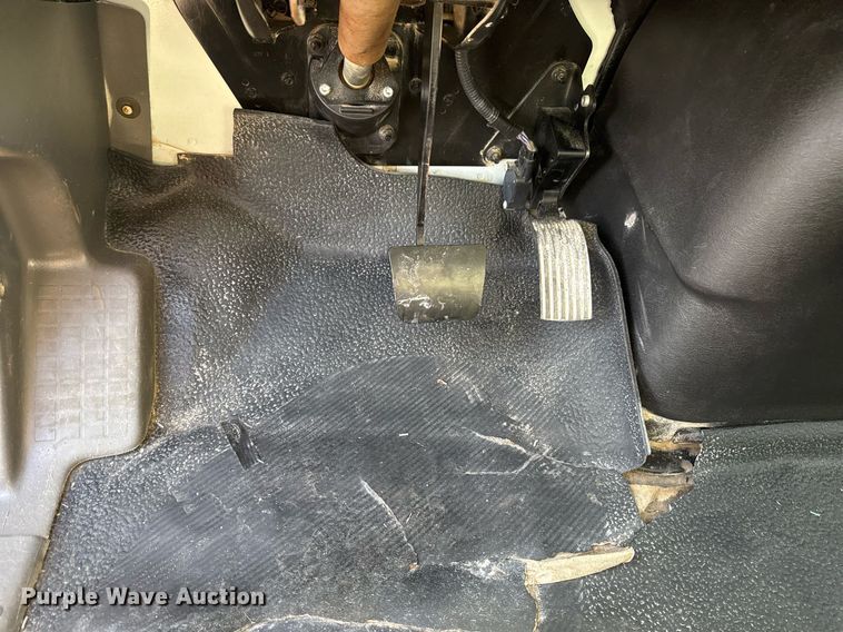 image for item EG2359 2009 International 7400 water truck