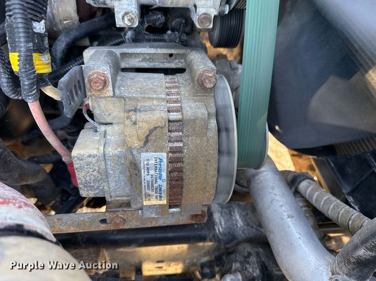 image for item EG2359 2009 International 7400 water truck