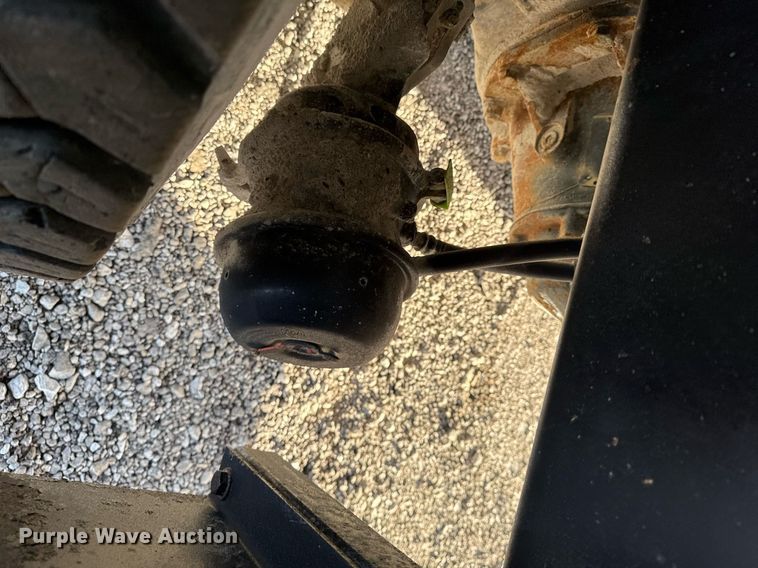 image for item EG2359 2009 International 7400 water truck