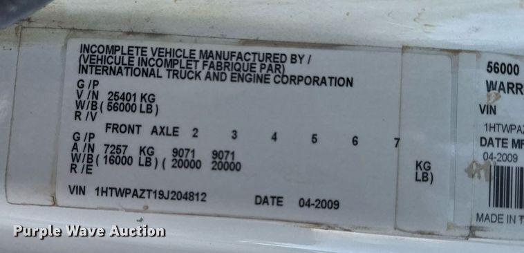 image for item EG2359 2009 International 7400 water truck