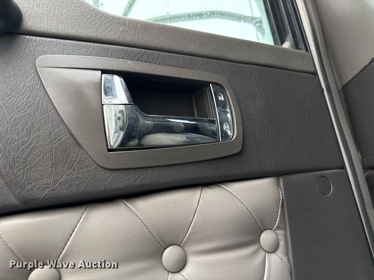 image for item EG2431 2007 Kenworth T800 vacuum truck