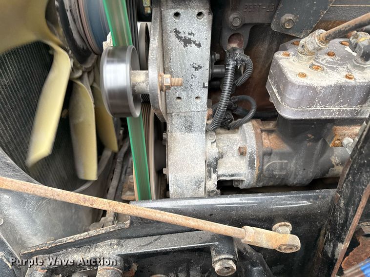 image for item EG2431 2007 Kenworth T800 vacuum truck