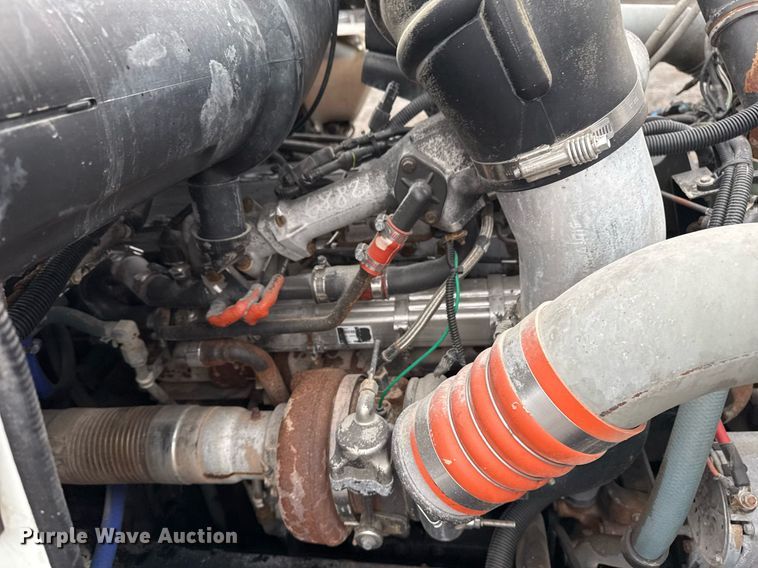 image for item EG2431 2007 Kenworth T800 vacuum truck