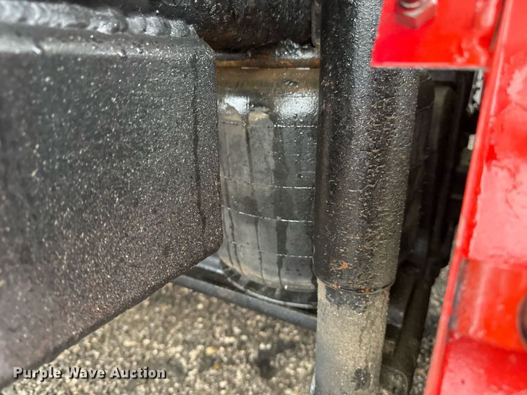 image for item EG2431 2007 Kenworth T800 vacuum truck