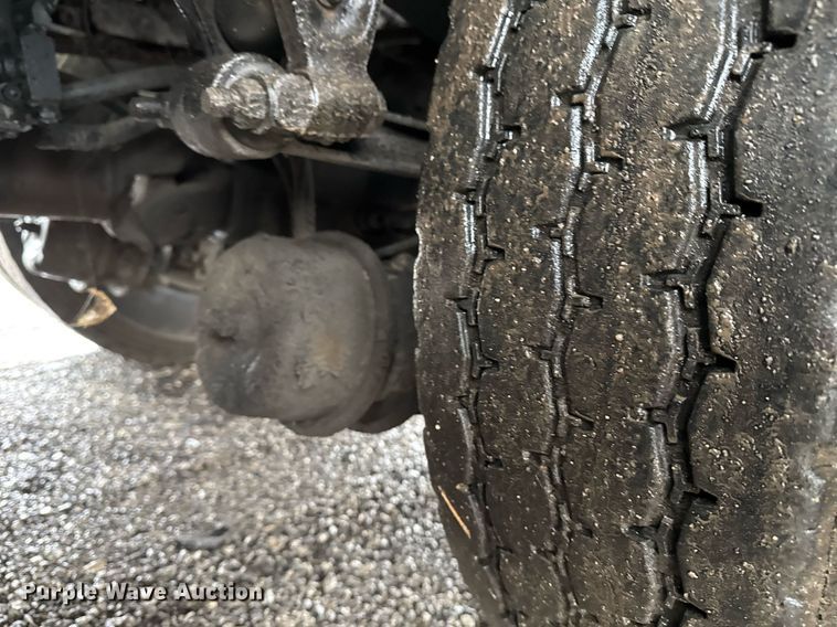 image for item EG2431 2007 Kenworth T800 vacuum truck