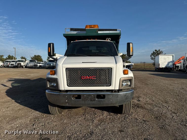 image for item EG2449 2009 GMC C7500 dump truck