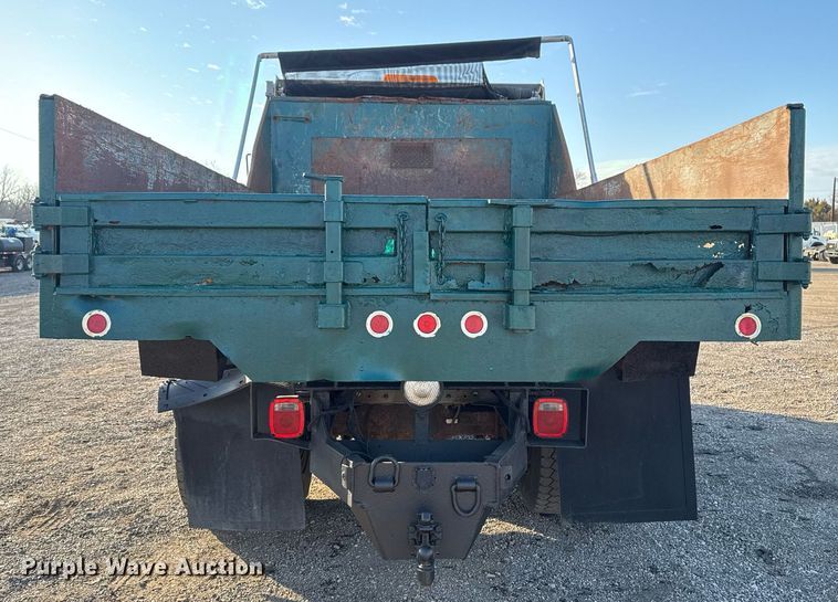 image for item EG2449 2009 GMC C7500 dump truck