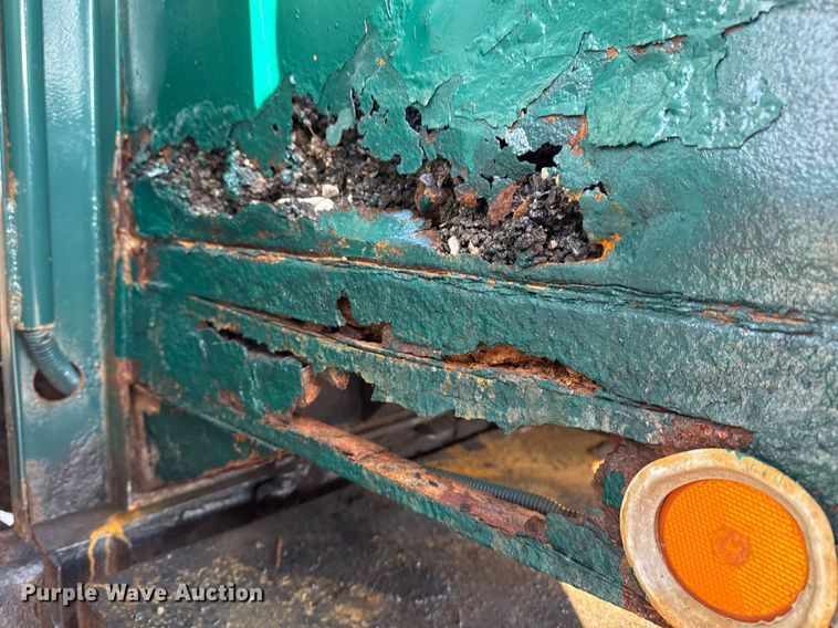 image for item EG2449 2009 GMC C7500 dump truck