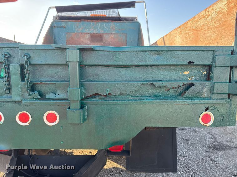 image for item EG2449 2009 GMC C7500 dump truck