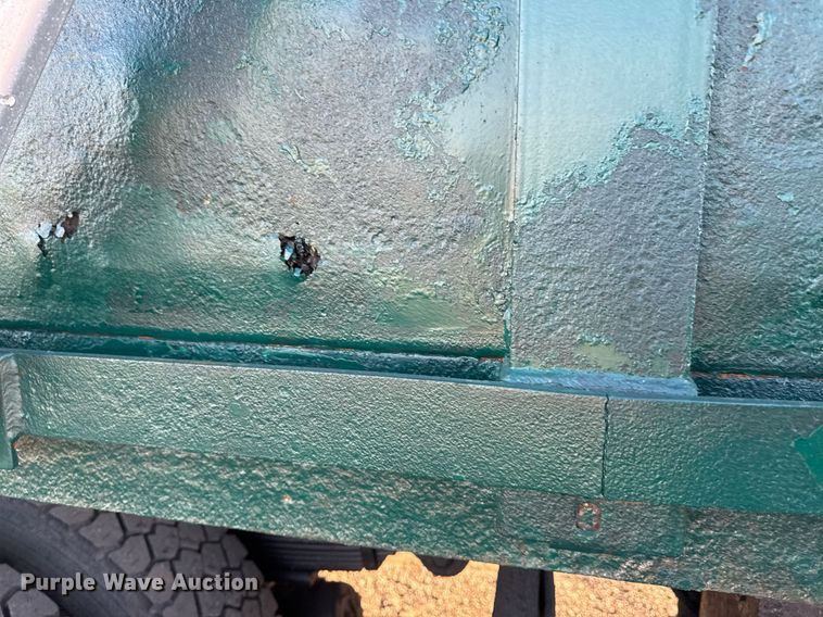 image for item EG2449 2009 GMC C7500 dump truck