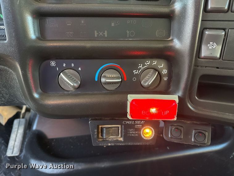 image for item EG2449 2009 GMC C7500 dump truck