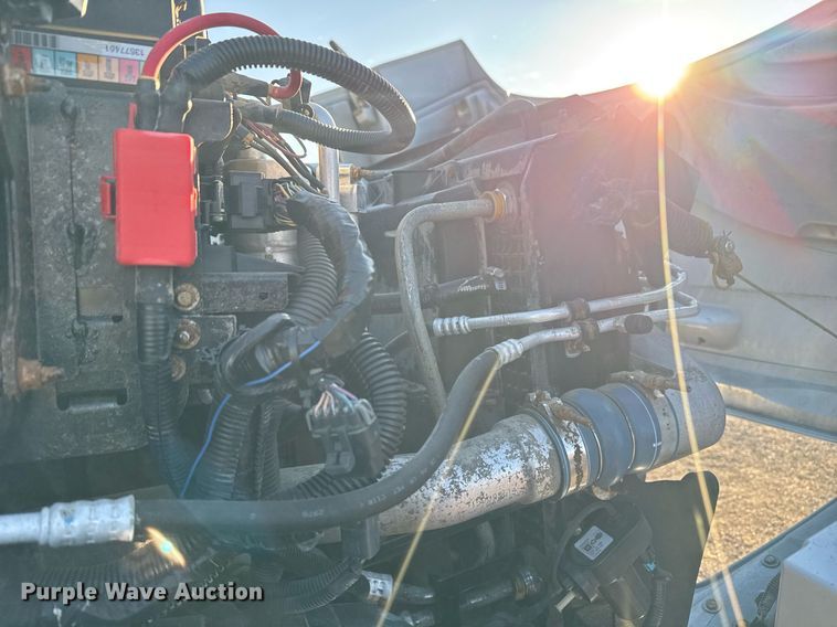 image for item EG2449 2009 GMC C7500 dump truck