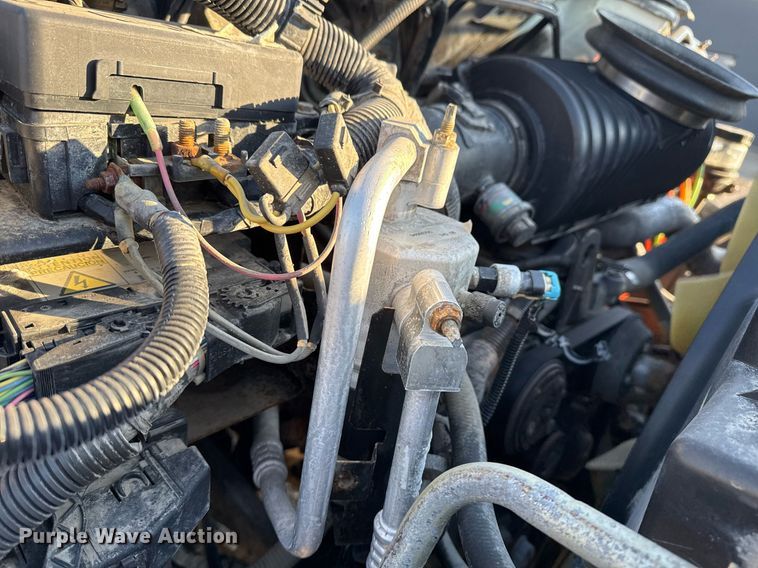 image for item EG2449 2009 GMC C7500 dump truck