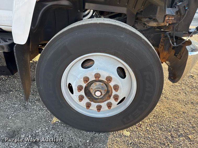 image for item EG2449 2009 GMC C7500 dump truck