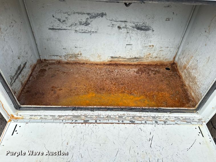 image for item EG2491 2010 International 7400 Crew Cab utility / service truck