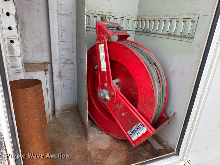 image for item EG2491 2010 International 7400 Crew Cab utility / service truck