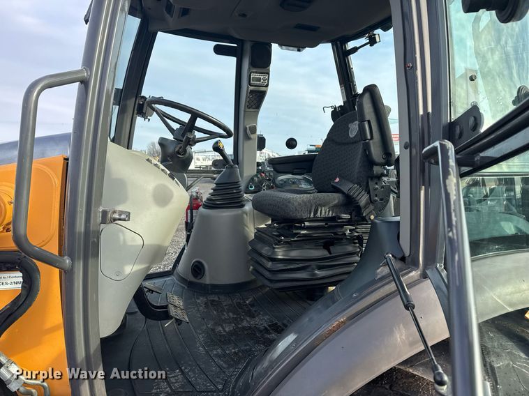 image for item EG2518 2017 Case 580 Super N backhoe