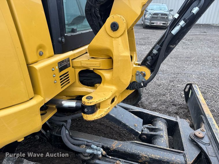 image for item EG2520 2018 Caterpillar 304E2 CR mini excavator