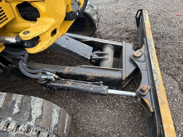 image for item EG2520 2018 Caterpillar 304E2 CR mini excavator