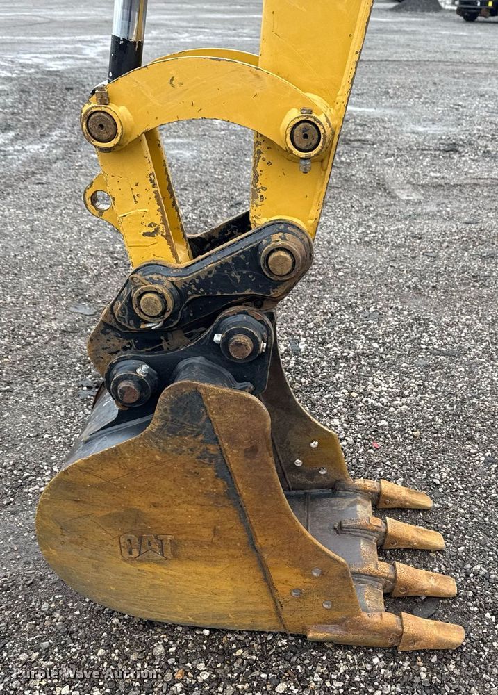 image for item EG2520 2018 Caterpillar 304E2 CR mini excavator