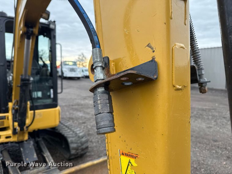 image for item EG2520 2018 Caterpillar 304E2 CR mini excavator