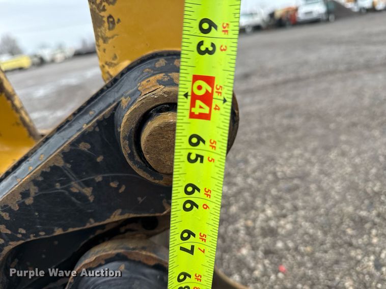 image for item EG2520 2018 Caterpillar 304E2 CR mini excavator