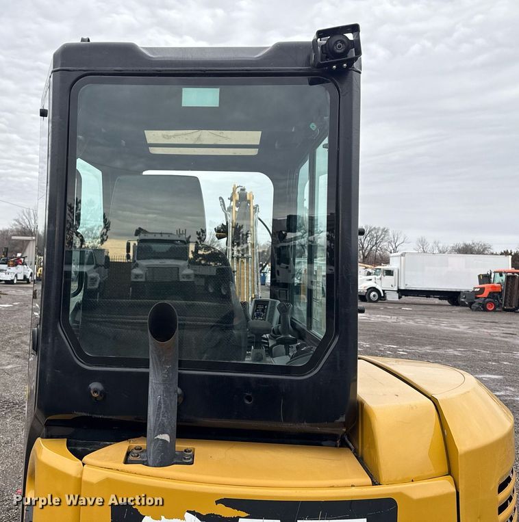 image for item EG2520 2018 Caterpillar 304E2 CR mini excavator