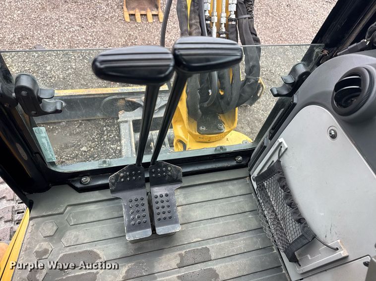 image for item EG2520 2018 Caterpillar 304E2 CR mini excavator