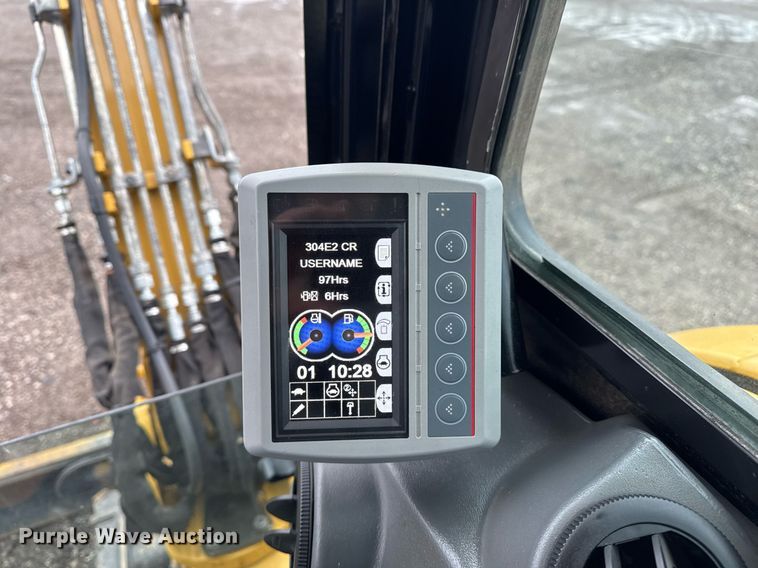 image for item EG2520 2018 Caterpillar 304E2 CR mini excavator