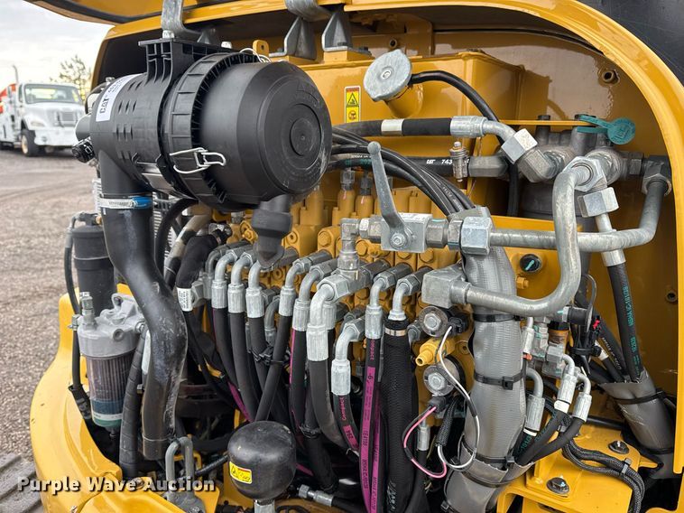 image for item EG2520 2018 Caterpillar 304E2 CR mini excavator