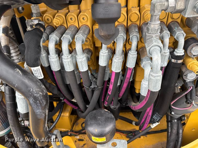 image for item EG2520 2018 Caterpillar 304E2 CR mini excavator