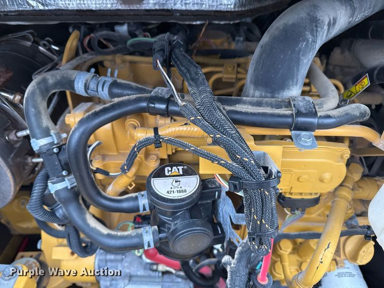 image for item EG2520 2018 Caterpillar 304E2 CR mini excavator