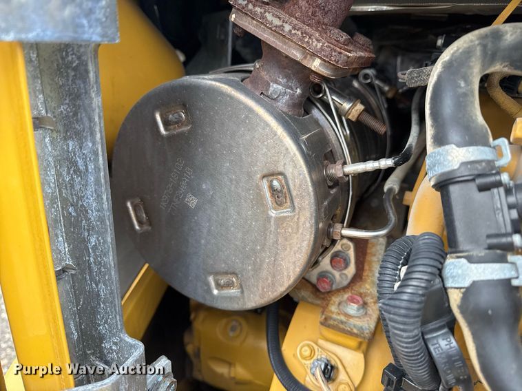 image for item EG2520 2018 Caterpillar 304E2 CR mini excavator