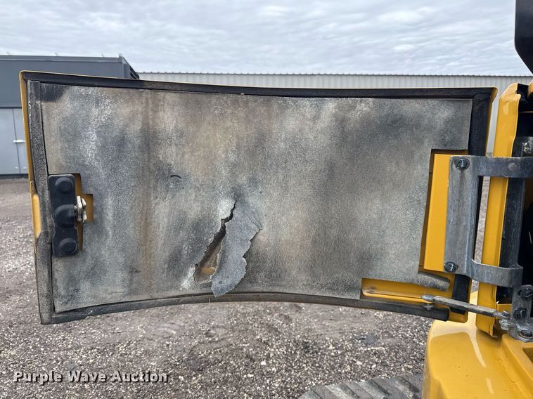 image for item EG2520 2018 Caterpillar 304E2 CR mini excavator