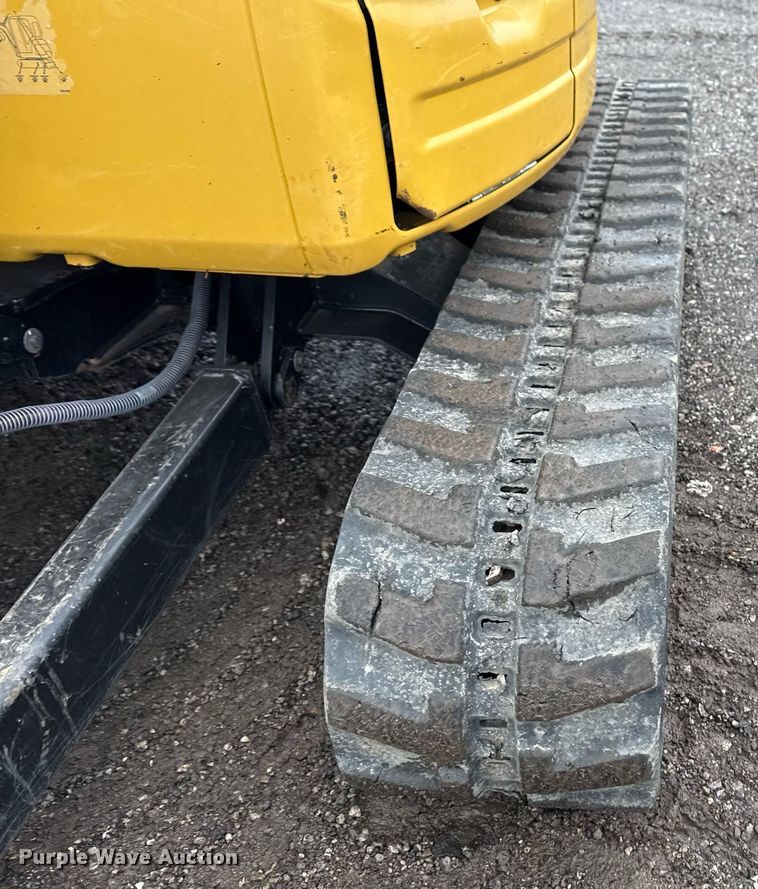 image for item EG2520 2018 Caterpillar 304E2 CR mini excavator