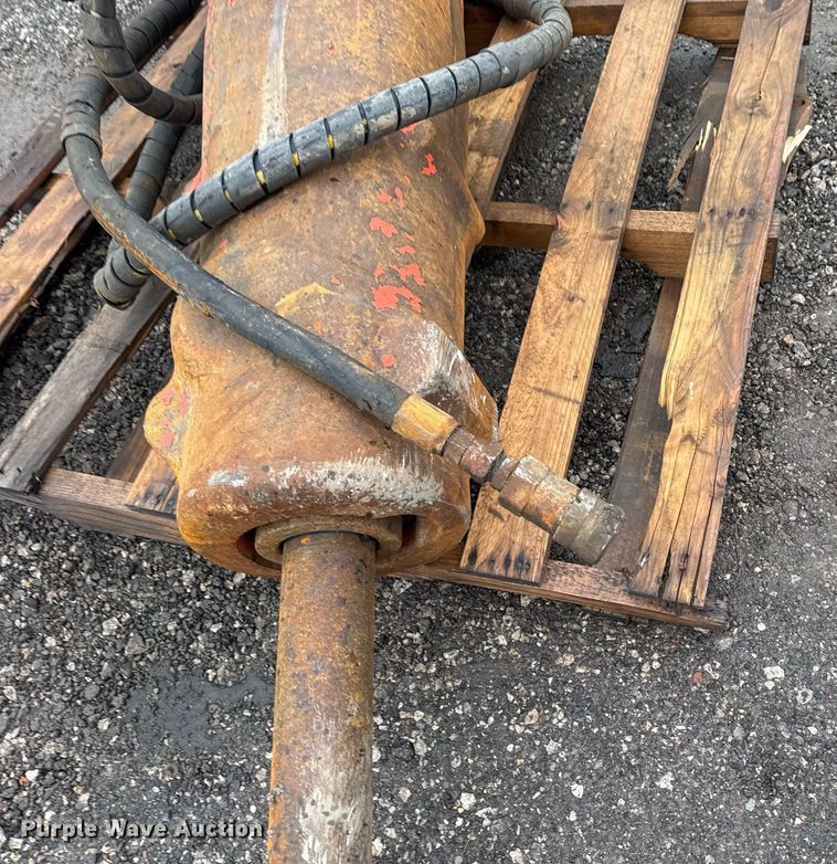 image for item EG2521 Breaker