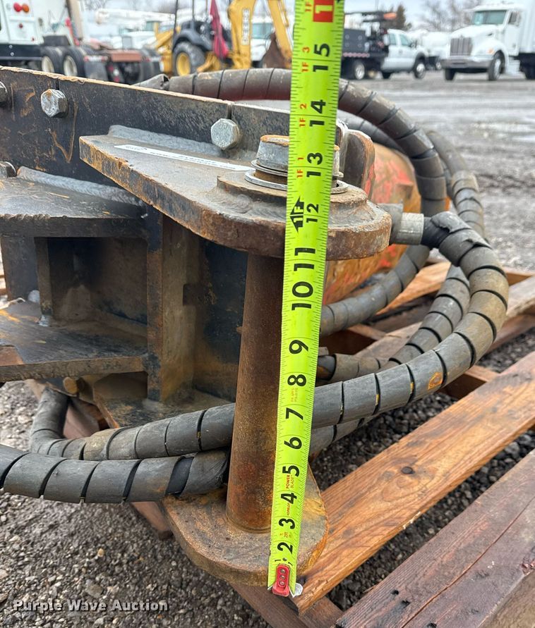 image for item EG2521 Breaker