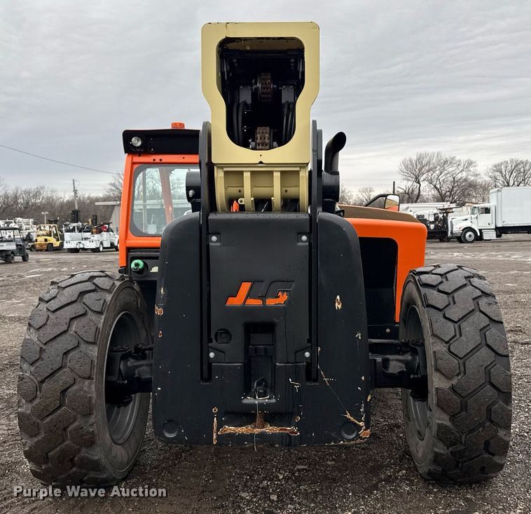 image for item EG2522 2019 JLG 1255 telehandler