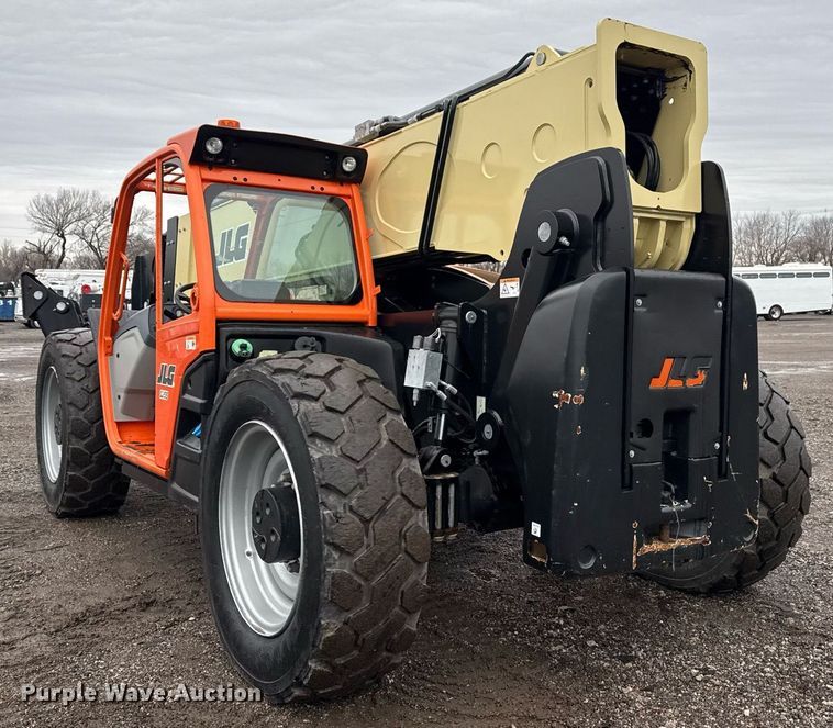 image for item EG2522 2019 JLG 1255 telehandler