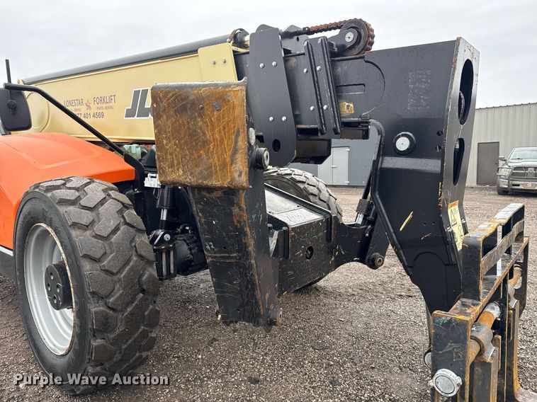 image for item EG2522 2019 JLG 1255 telehandler