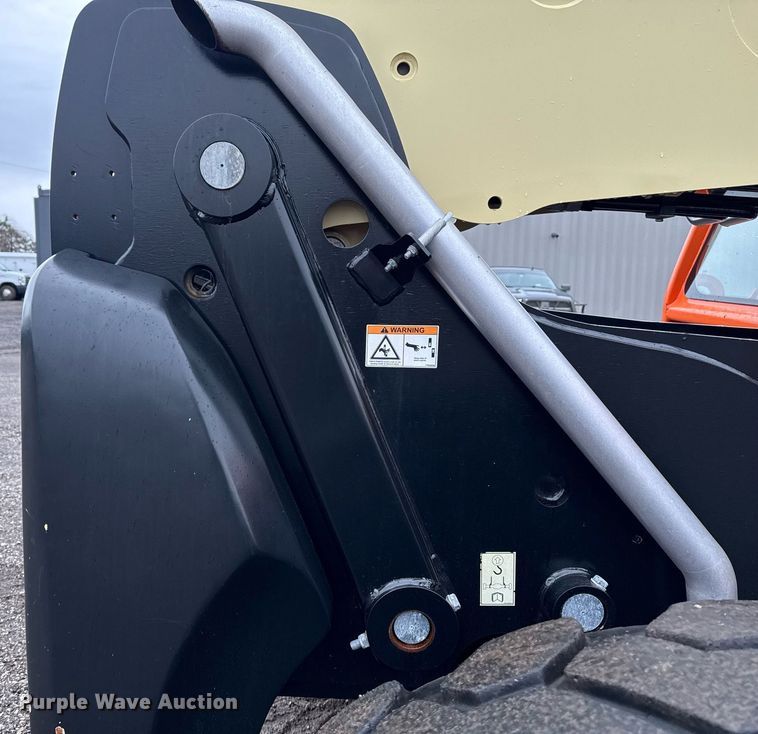image for item EG2522 2019 JLG 1255 telehandler