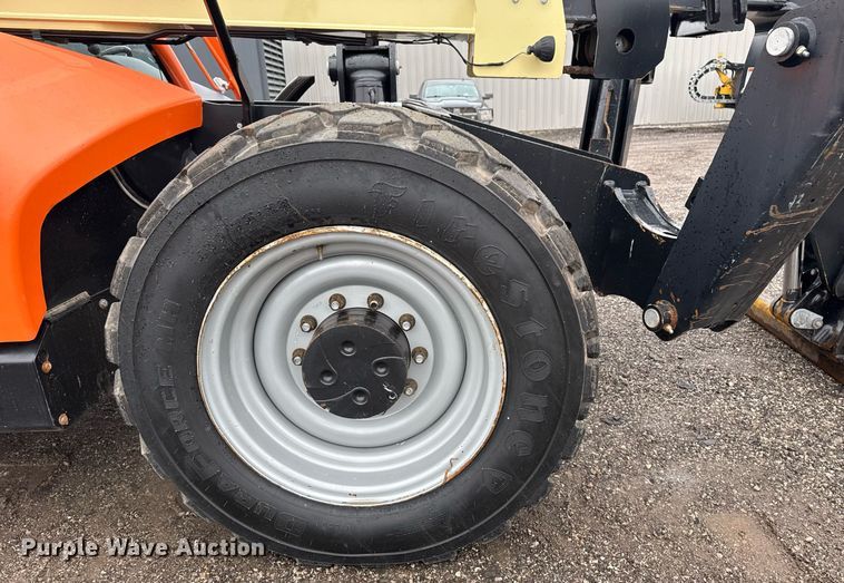 image for item EG2522 2019 JLG 1255 telehandler