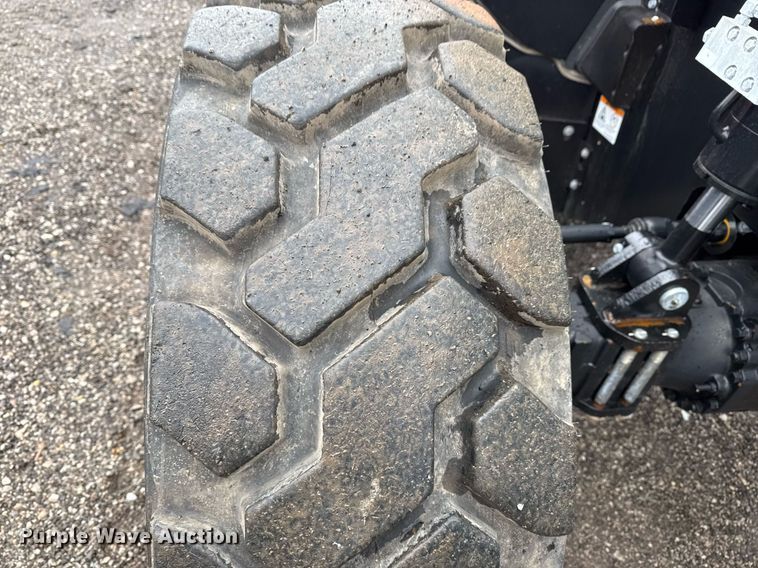 image for item EG2522 2019 JLG 1255 telehandler