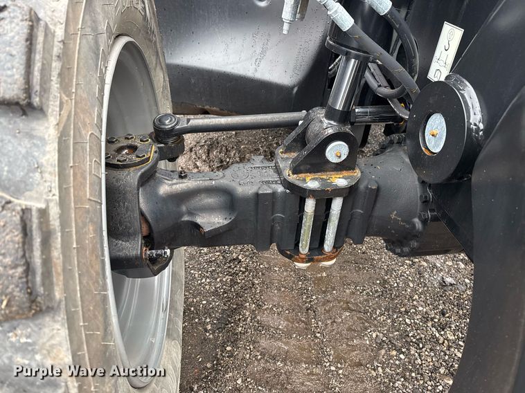 image for item EG2522 2019 JLG 1255 telehandler