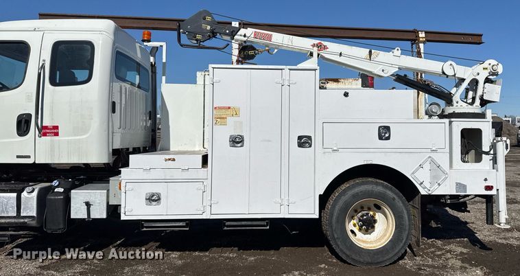 image for item EG2525 2012 Freightliner Business Class M2 Ext. Cab utility / service truck