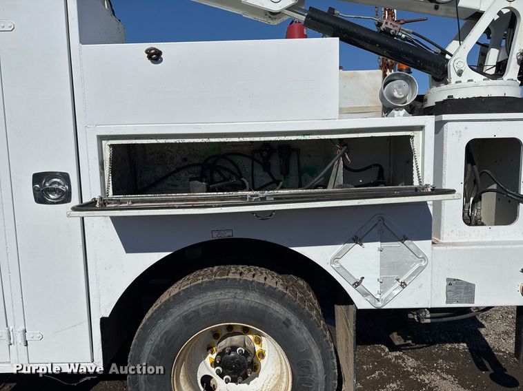 image for item EG2525 2012 Freightliner Business Class M2 Ext. Cab utility / service truck