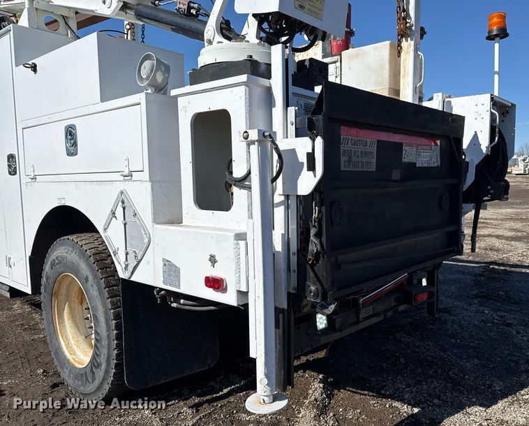 image for item EG2525 2012 Freightliner Business Class M2 Ext. Cab utility / service truck