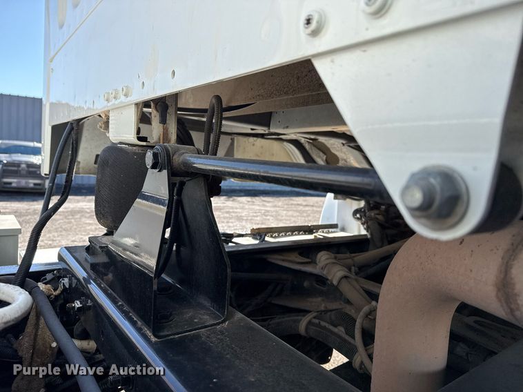 image for item EG2525 2012 Freightliner Business Class M2 Ext. Cab utility / service truck